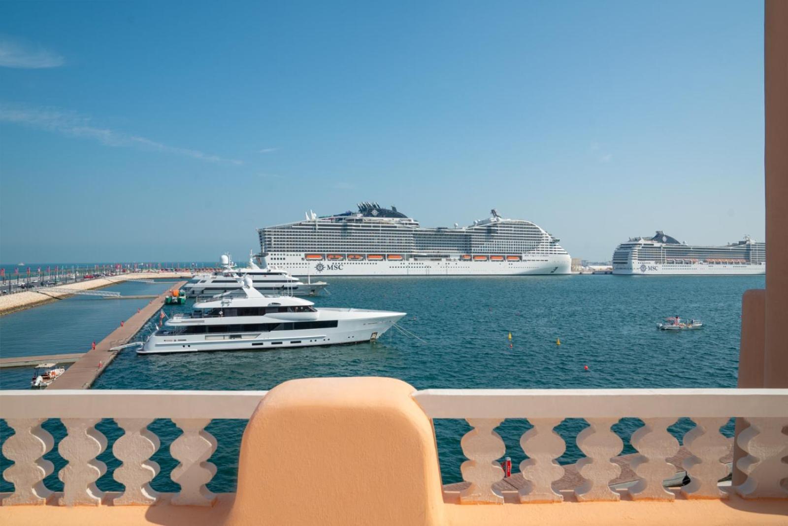 Mina Hotel And Residences By The Torch 도하 외부 사진 The Port of Limassol